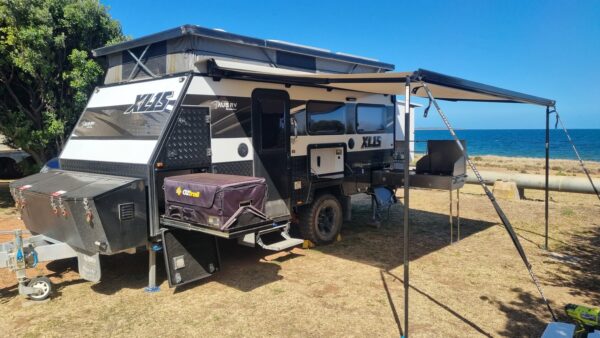 2021 AUS RV XL15 Caravan
