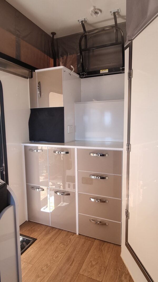 2021 AUS RV XL15 Caravan - Image 5