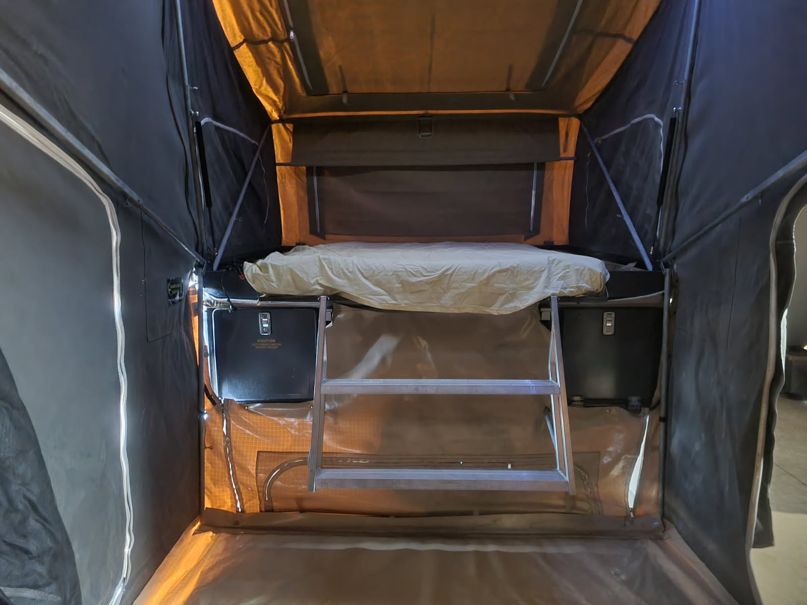 2011 Off Road Cameron Camper - Image 21