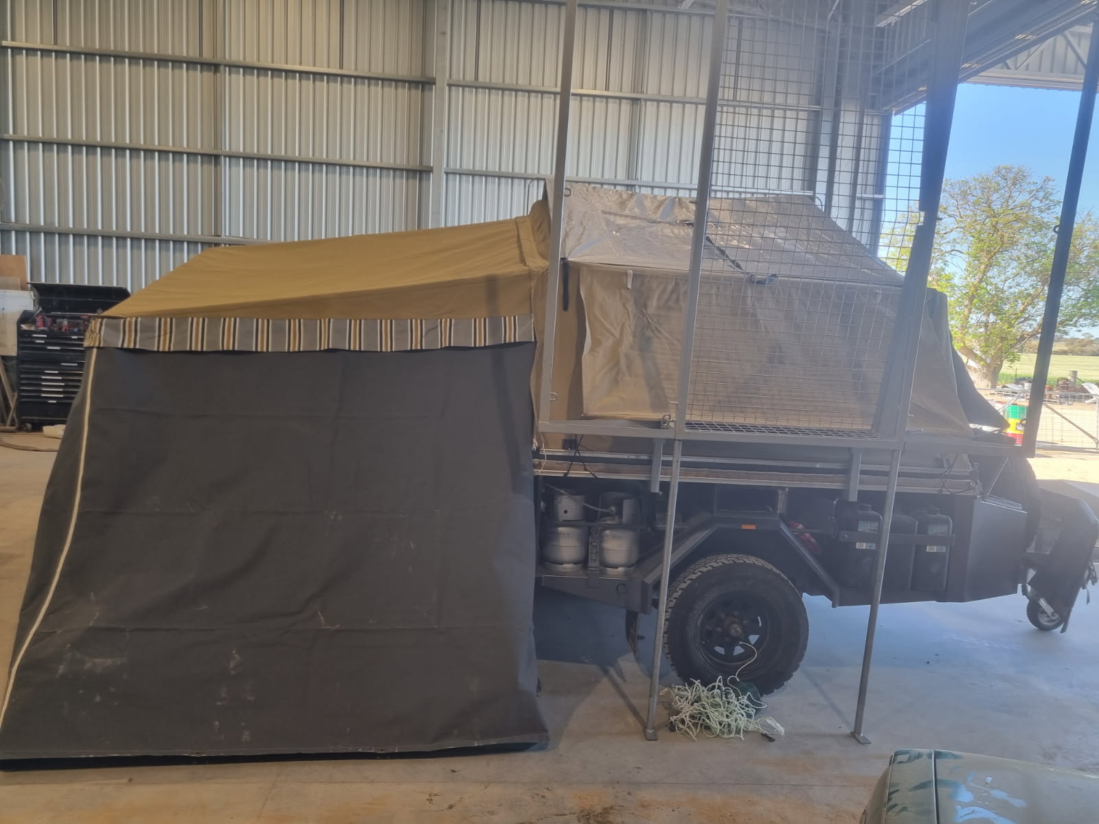 2011 Off Road Cameron Camper - Image 4