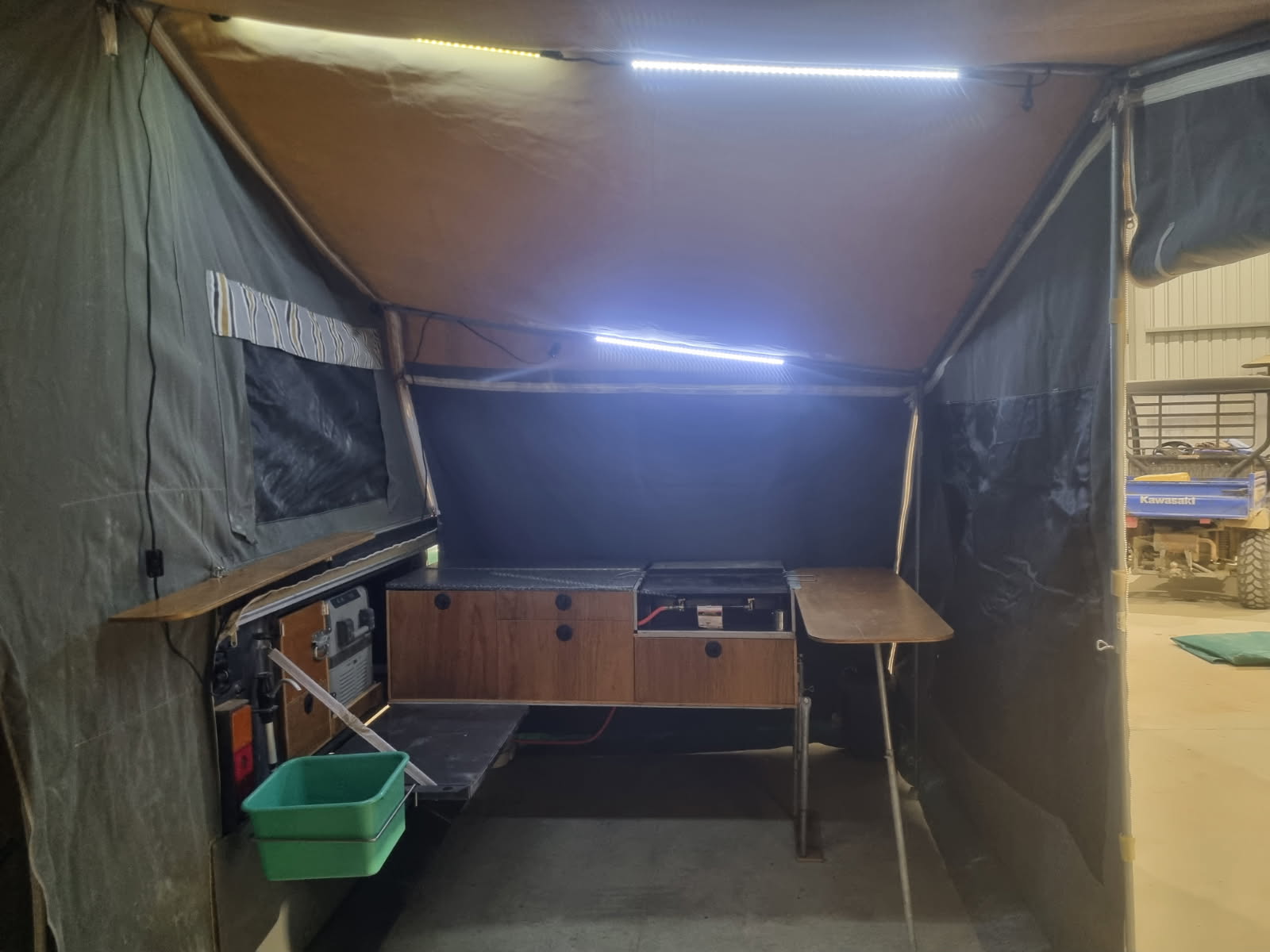 2011 Off Road Cameron Camper - Image 17