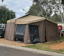 2018 Commando Cameron Camper (Off Road)
